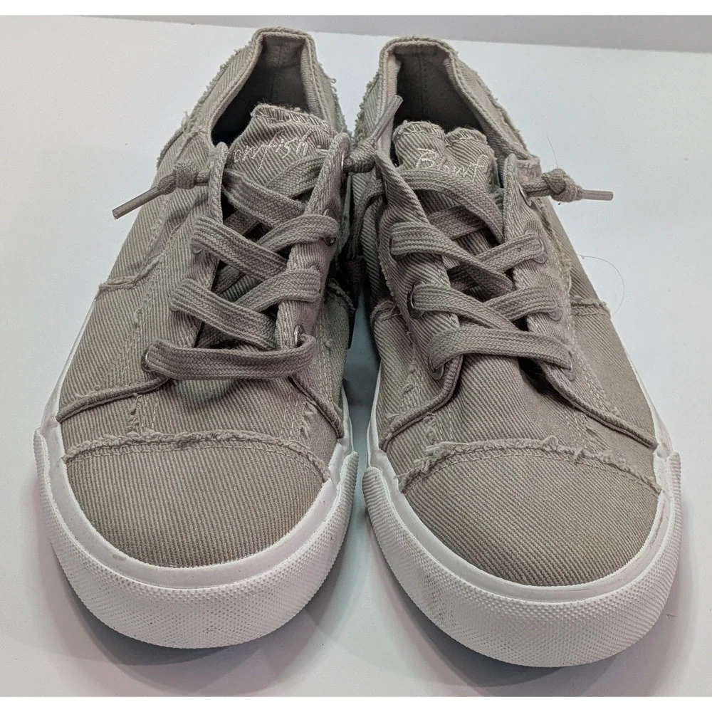 Blowfish Malibu Canvas Sneakers Womens 9 Gray Excellent Distressed Slip On